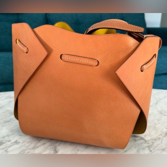 EUC Linjer “The Tulip Bag” in Yellow/Natural - Picture 3 of 5